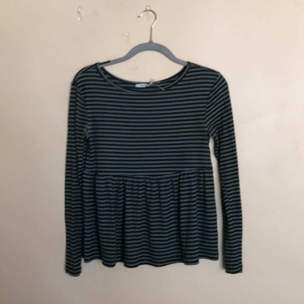 Urban Outfitters Long Sleeve Tee